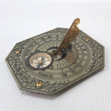 Francis Barker Pocket Sundial Compass c.1932