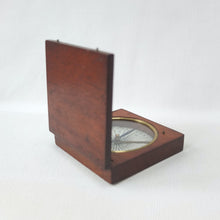 Victorian Wooden Pocket Compass c.1840