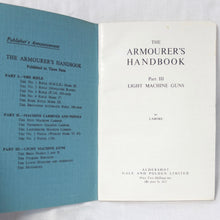WW2 Armourer's Machine Gun Handbook (1943)