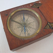 Georgian Wooden Cased English Pocket Compass