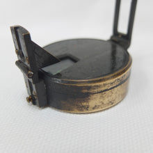 Victorian Singer's Prismatic Pocket Compass