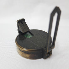 Victorian Singer's Prismatic Pocket Compass
