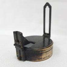 Singer's Patent Prismatic Pocket Compass | Compass Library